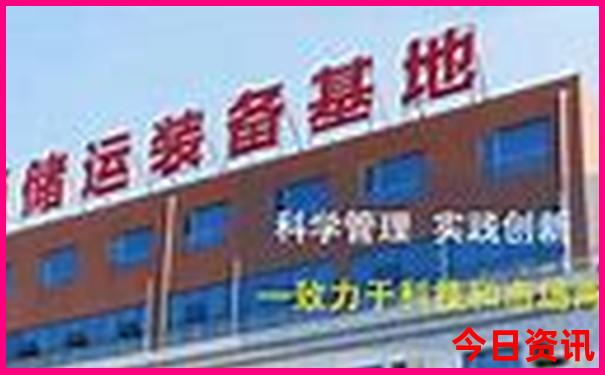 靠近海边的旅游景点